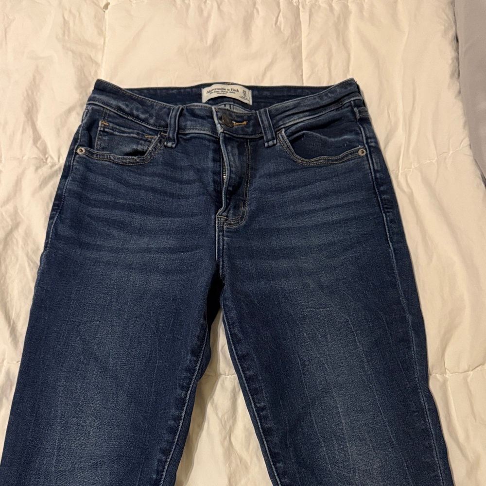 Abercrombie & Fitch Women's Dark Indigo Skinny Jeans